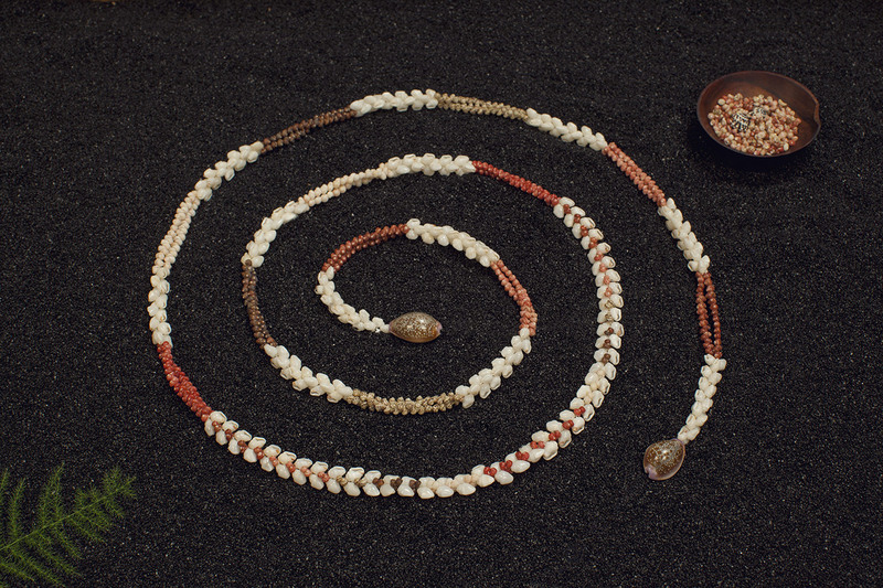 Photo of50-Inch Heleconia Lei